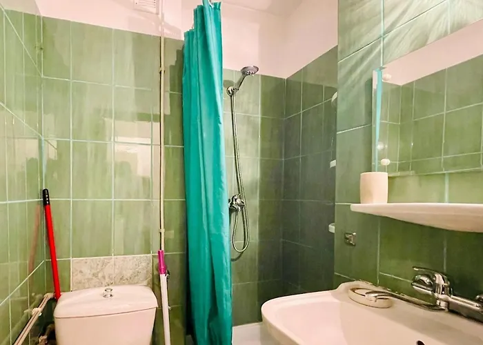 Cozy Victoriei Square Apartament